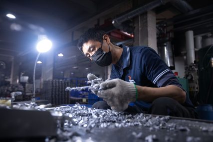 die-casting-post-processing-scaled-r8vy7x6ht3i8dbyaujhx04dgwgvzhanbzo4odhl3vm